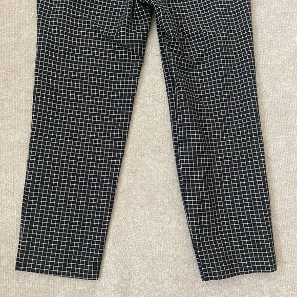 Old Navy Crop Pants Womens 2 Black White Plaid Harper Stretch Casual 24" Inseam - Picture 11 of 11